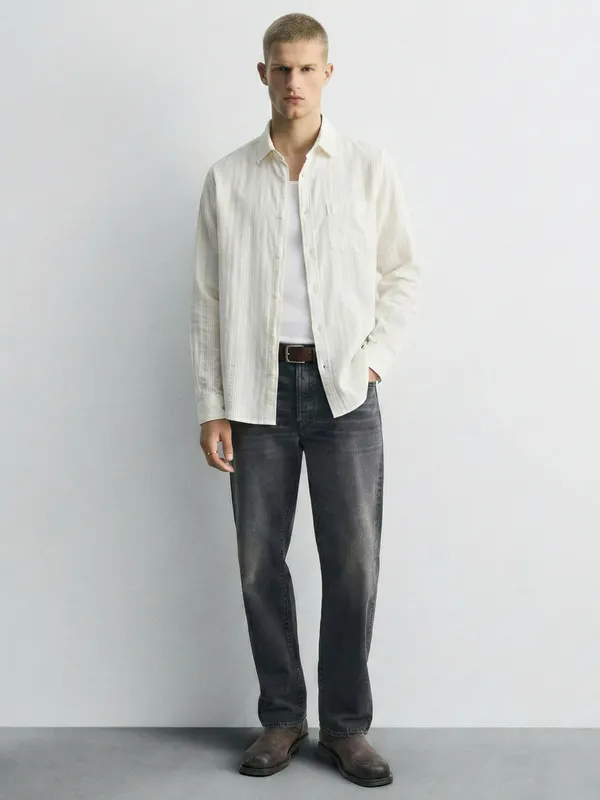 Highlander Men White Self Design Slim Fit Casual Shirt