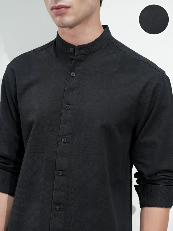 Highlander Men Black Self Design Relaxed Fit Casual Shirt
