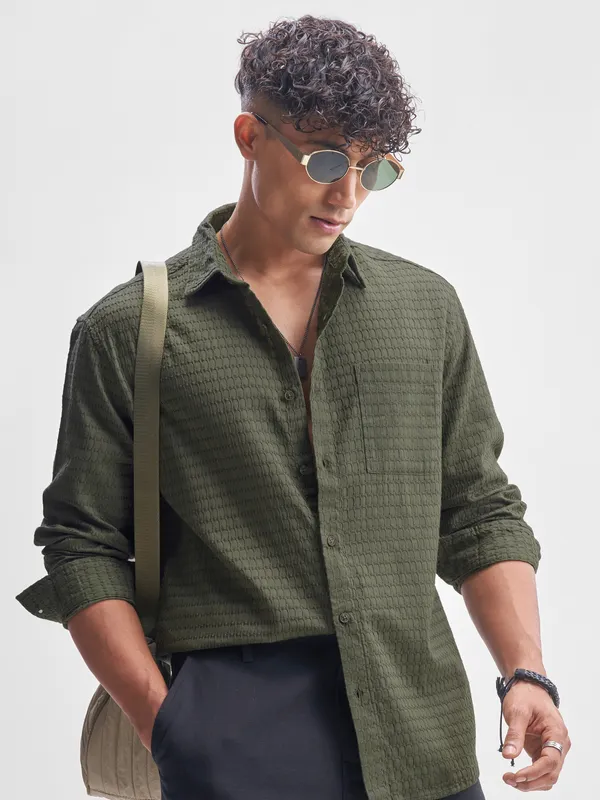 Highlander Men Green Self Design Relaxed Fit Casual Shirt