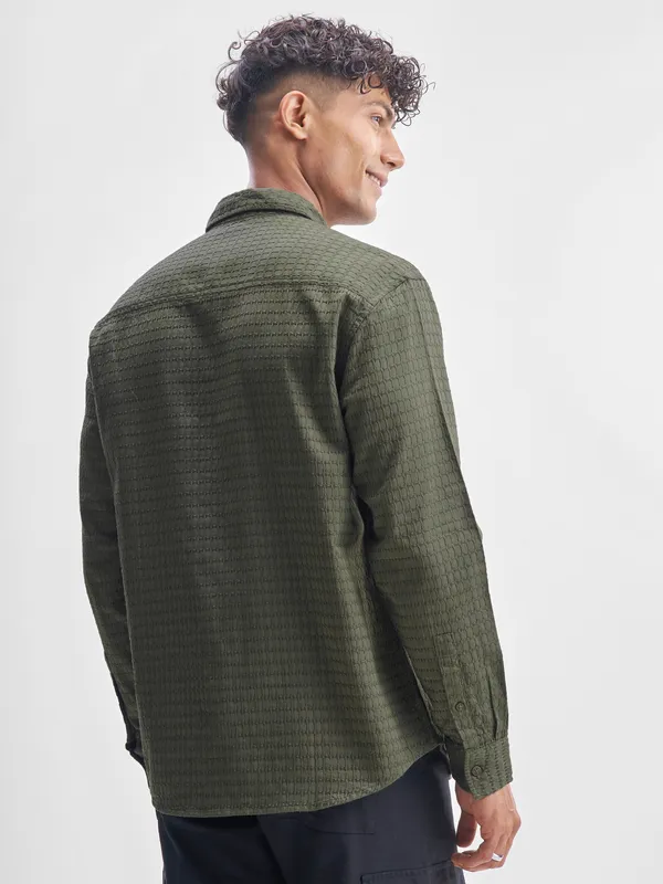 Highlander Men Green Self Design Relaxed Fit Casual Shirt