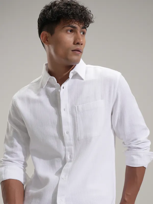 Men Relaxed Fit Casual Shirt