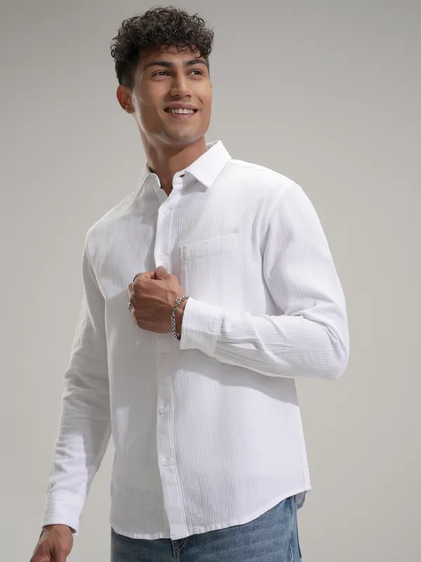 Highlander Men White Striped Relaxed Fit Casual Shirt