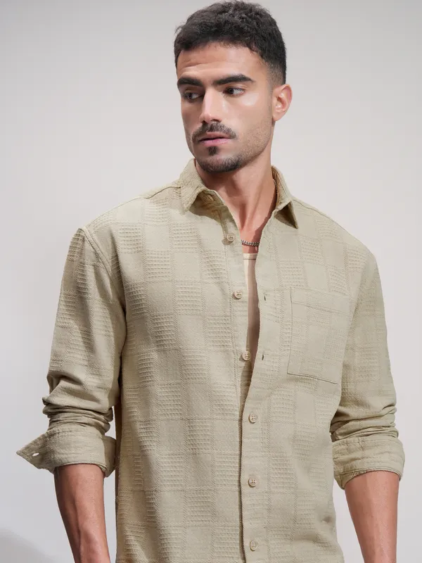 Highlander Men Beige Self Design Relaxed Fit Casual Shirt