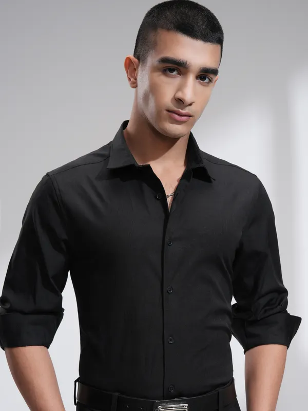 Highlander Men Black Self Design Slim Fit Casual Shirt