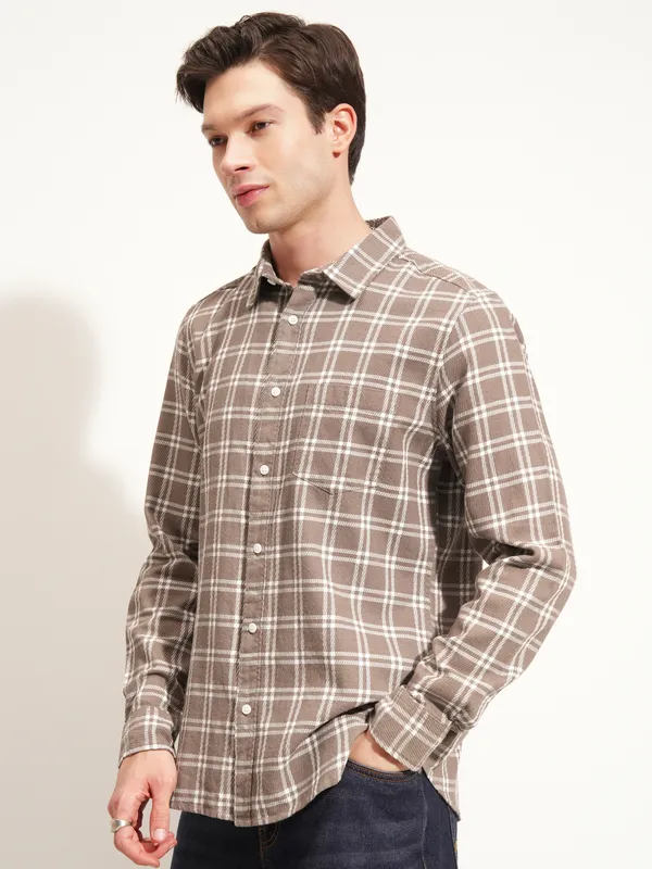 Highlander Men Brown Checked Slim Fit Casual Shirt