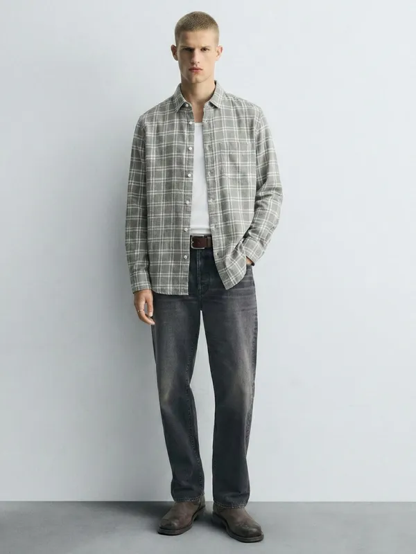 Highlander Men Grey Checked Slim Fit Casual Shirt
