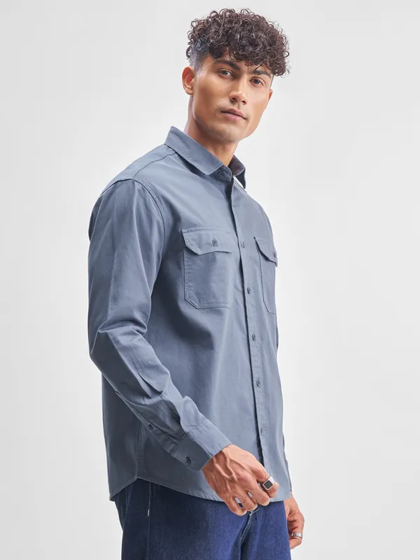 Highlander Men Blue Solid Relaxed Fit Casual Shirt