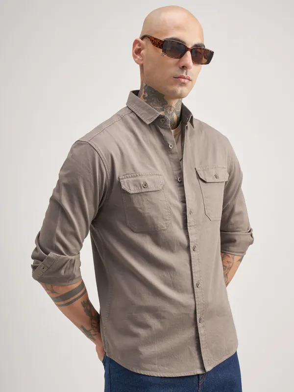 Men Relaxed Fit Casual Shirt