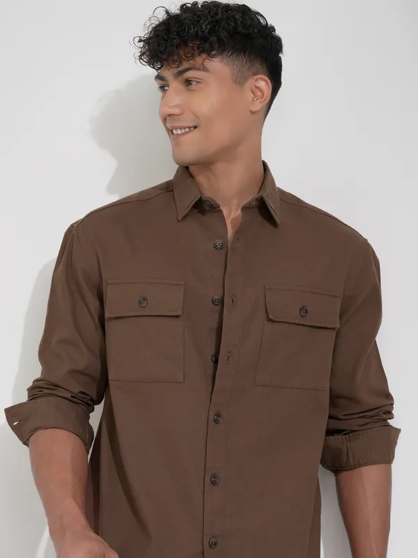 Highlander Men Brown Solid Relaxed Fit Casual Shirt