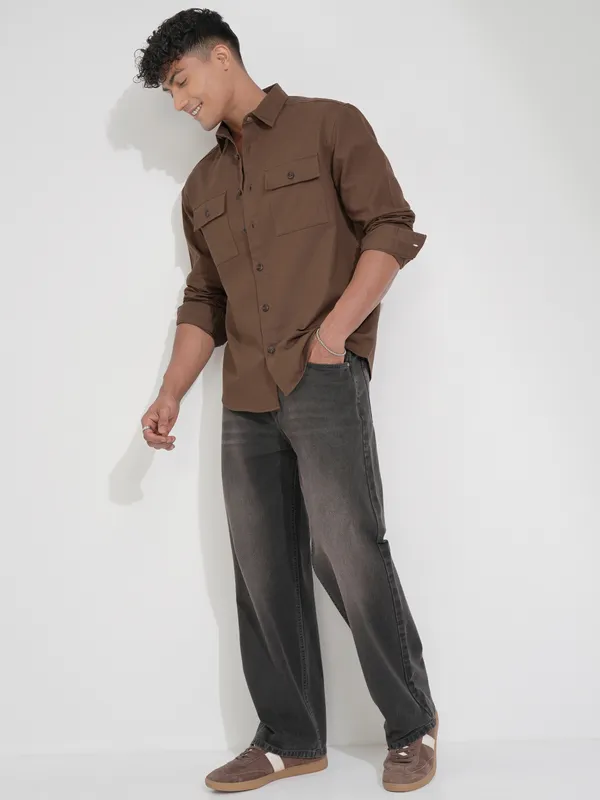Highlander Men Brown Solid Relaxed Fit Casual Shirt