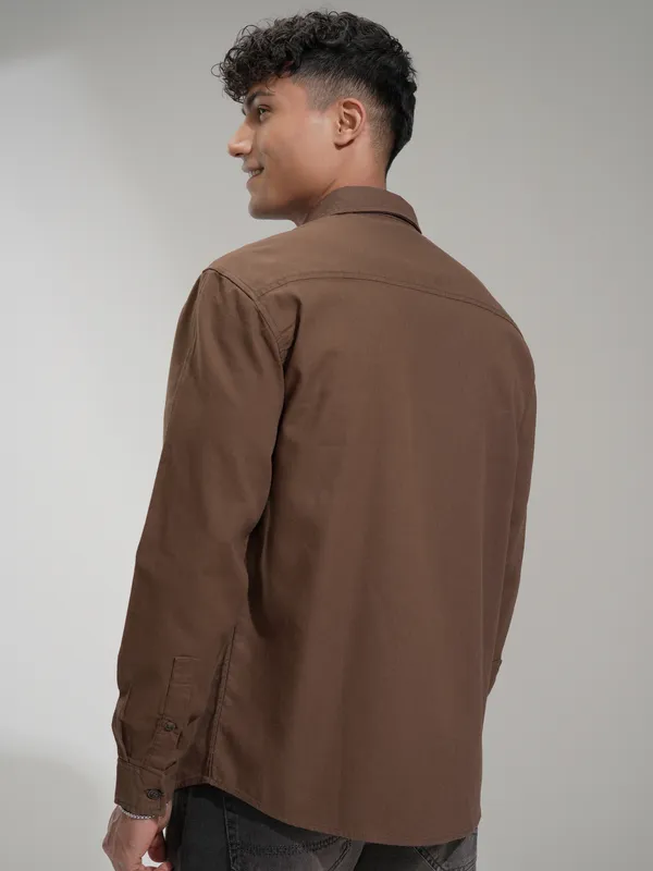 Highlander Men Brown Solid Relaxed Fit Casual Shirt