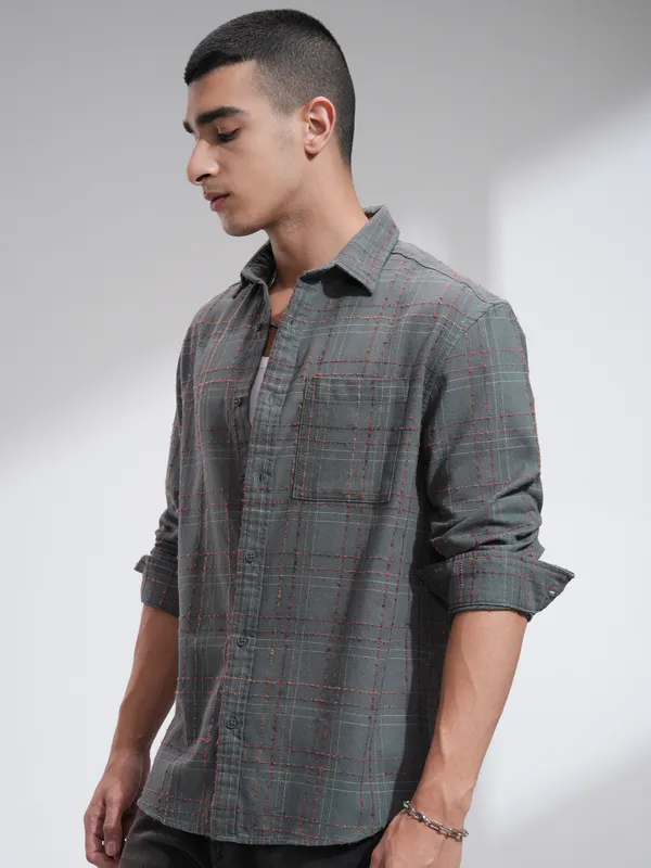 Highlander Men Grey Checked Relaxed Fit Casual Shirt