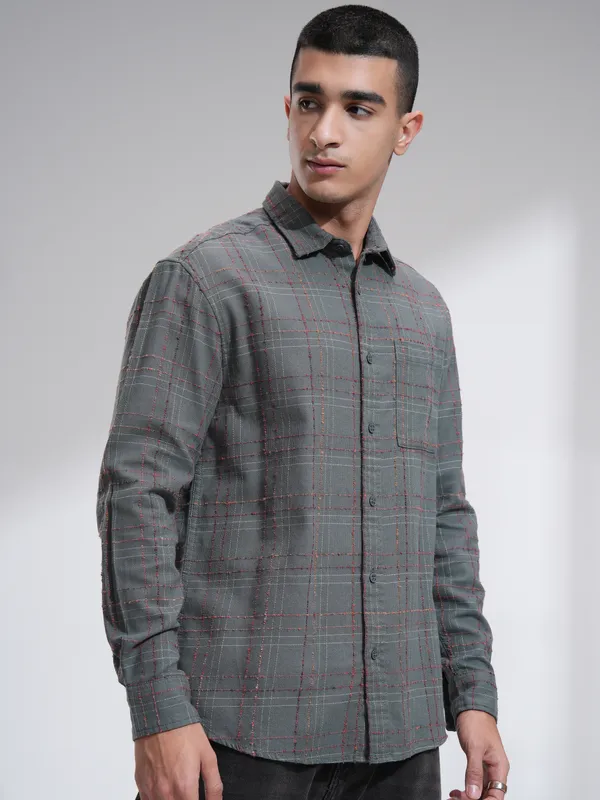 Highlander Men Grey Checked Relaxed Fit Casual Shirt
