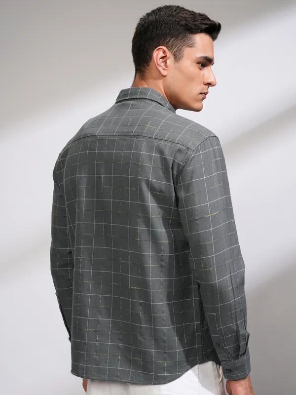 Highlander Men Grey Checked Relaxed Fit Casual Shirt