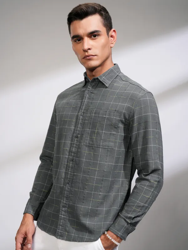 Highlander Men Grey Checked Relaxed Fit Casual Shirt
