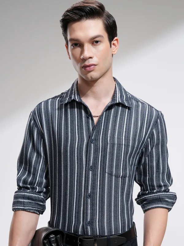 Men Relaxed Fit Casual Shirt