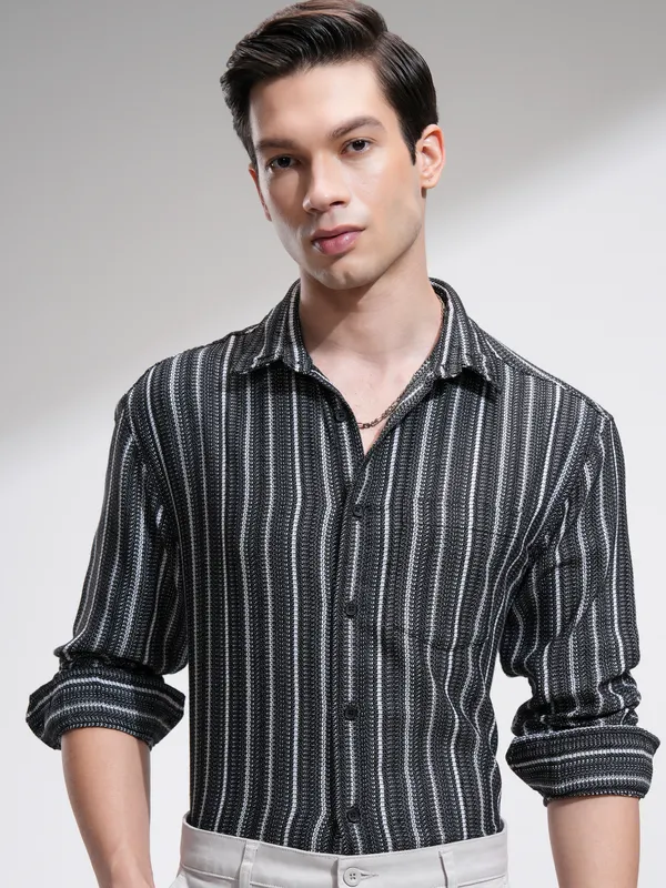 Highlander Men Black Striped Relaxed Fit Casual Shirt