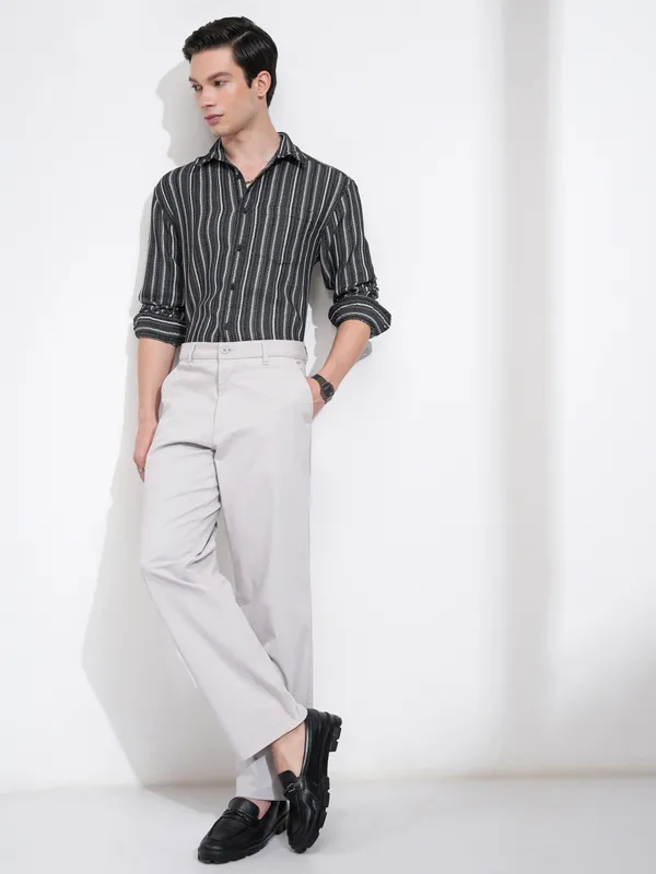 Highlander Men Black Striped Relaxed Fit Casual Shirt