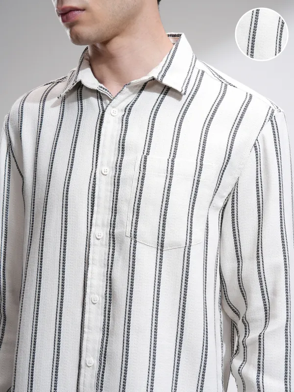Highlander Men Off White Striped Relaxed Fit Casual Shirt