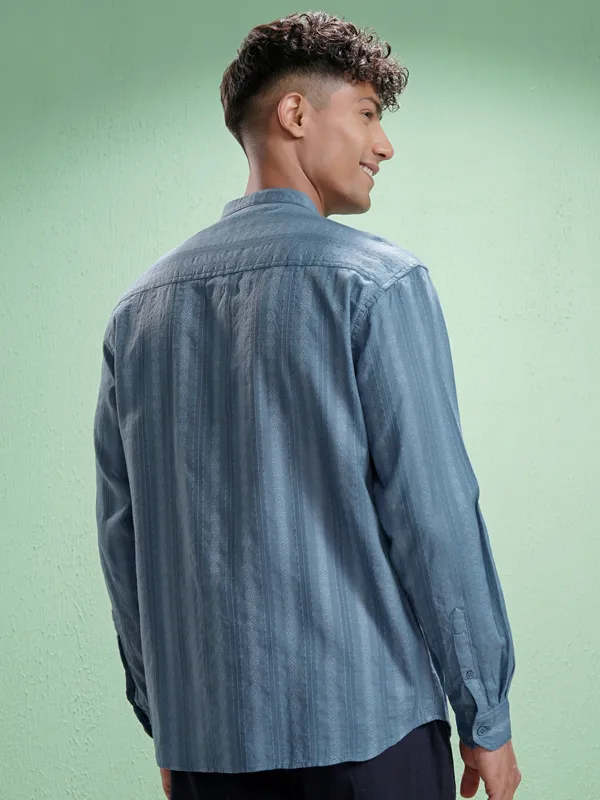 Highlander Men Blue Striped Relaxed Fit Casual Shirt