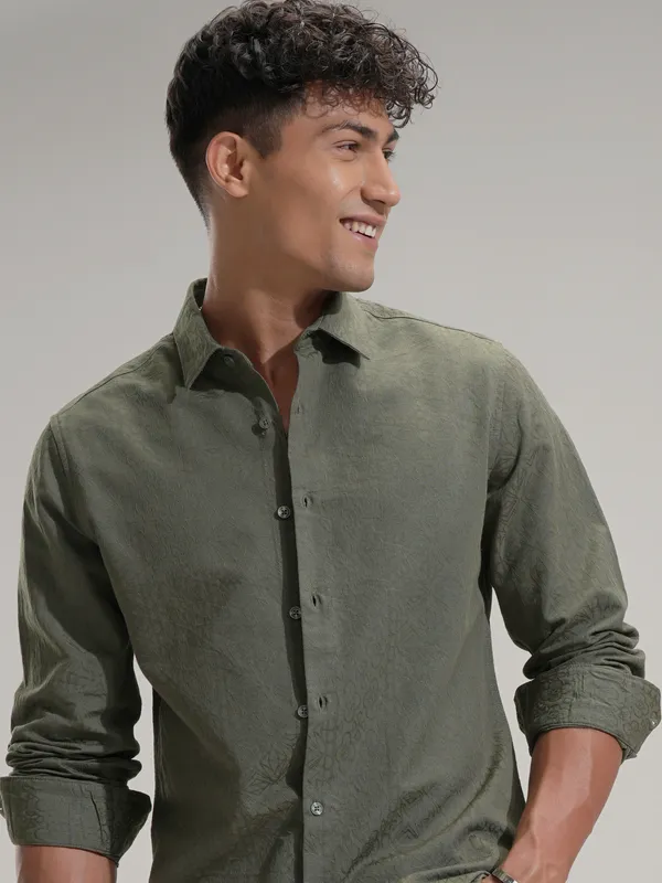 Highlander Men Olive Self Design Slim Fit Casual Shirt