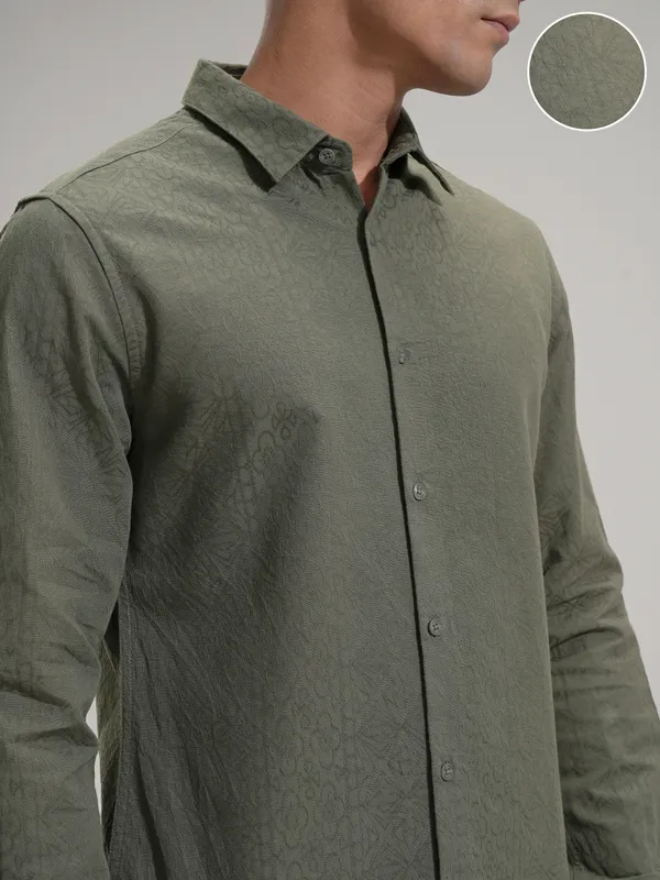 Highlander Men Olive Self Design Slim Fit Casual Shirt