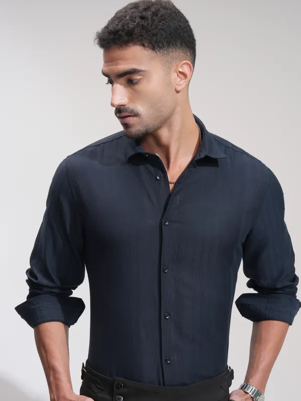 Men Slim Fit Casual Shirt