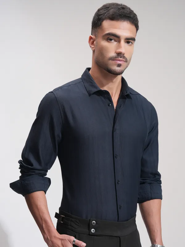 Highlander Men Navy Blue Striped Slim Fit Casual Shirt