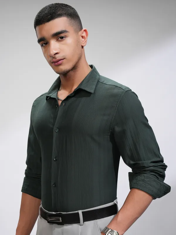 Highlander Men Green Striped Slim Fit Casual Shirt