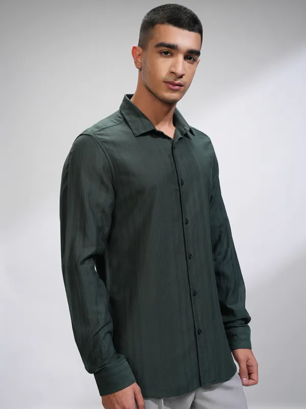 Highlander Men Green Striped Slim Fit Casual Shirt