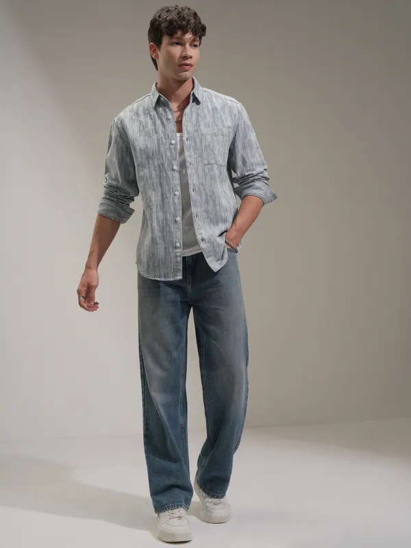 Highlander Men Blue Self Design Relaxed Fit Casual Shirt