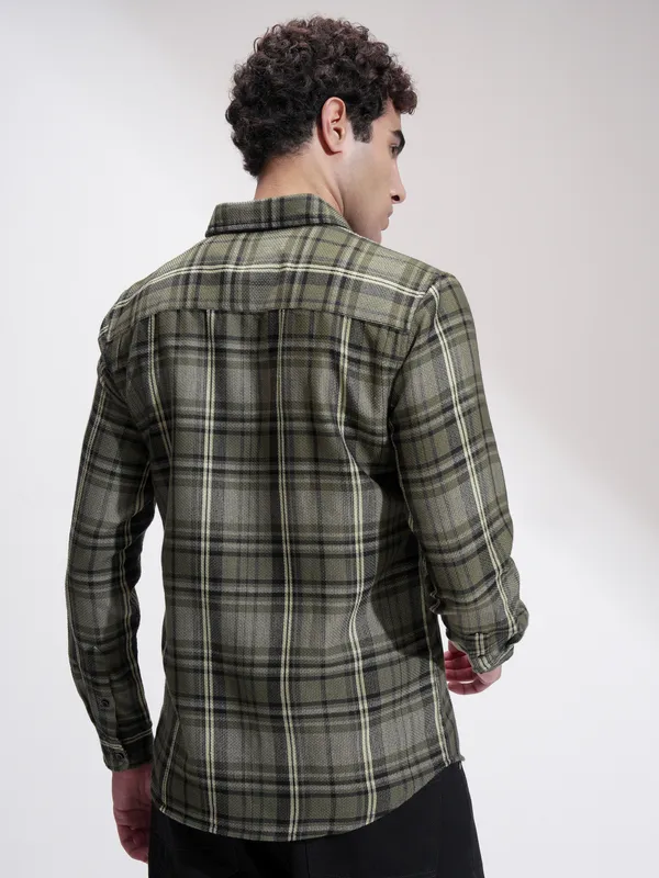 Men Slim Fit Casual Shirt