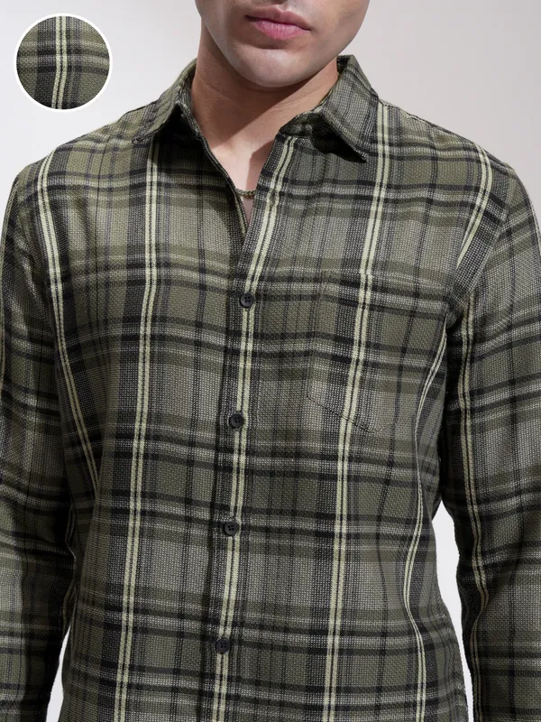 Men Slim Fit Casual Shirt