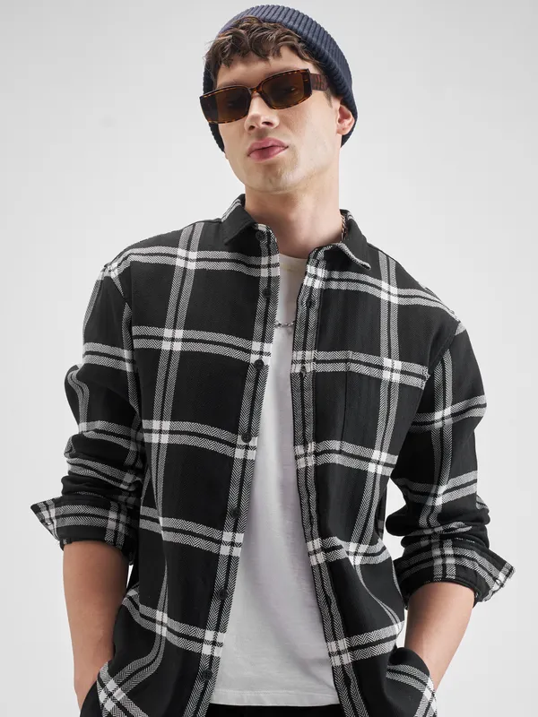 Highlander Men Black Checked Relaxed Fit Casual Shirt
