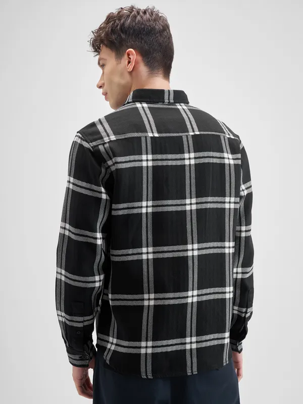 Highlander Men Black Checked Relaxed Fit Casual Shirt