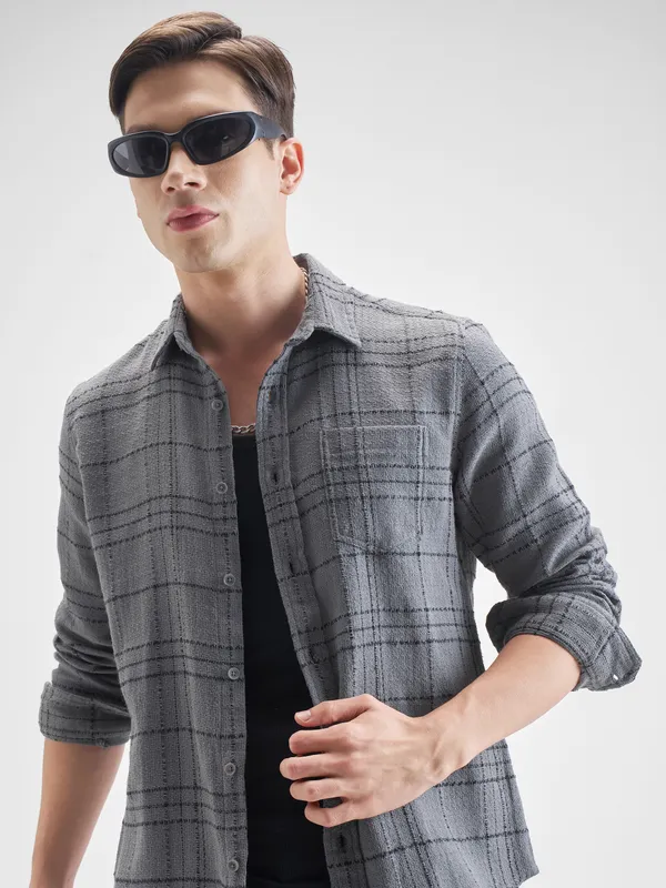 Highlander Men Grey Checked Slim Fit Casual Shirt