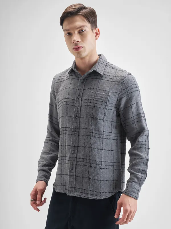 Highlander Men Grey Checked Slim Fit Casual Shirt