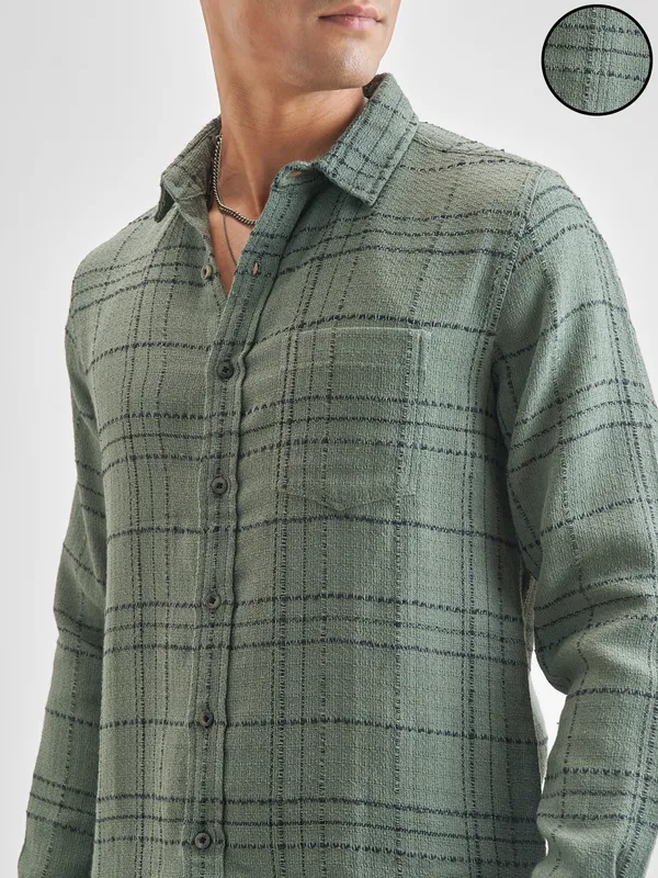 Men Slim Fit Casual Shirt