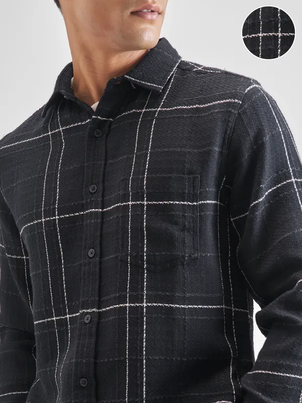 Highlander Men Black Checked Slim Fit Casual Shirt