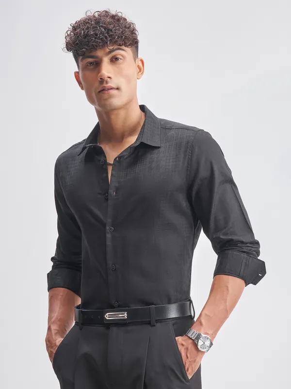 Highlander Men Black Self Design Slim Fit Casual Shirt