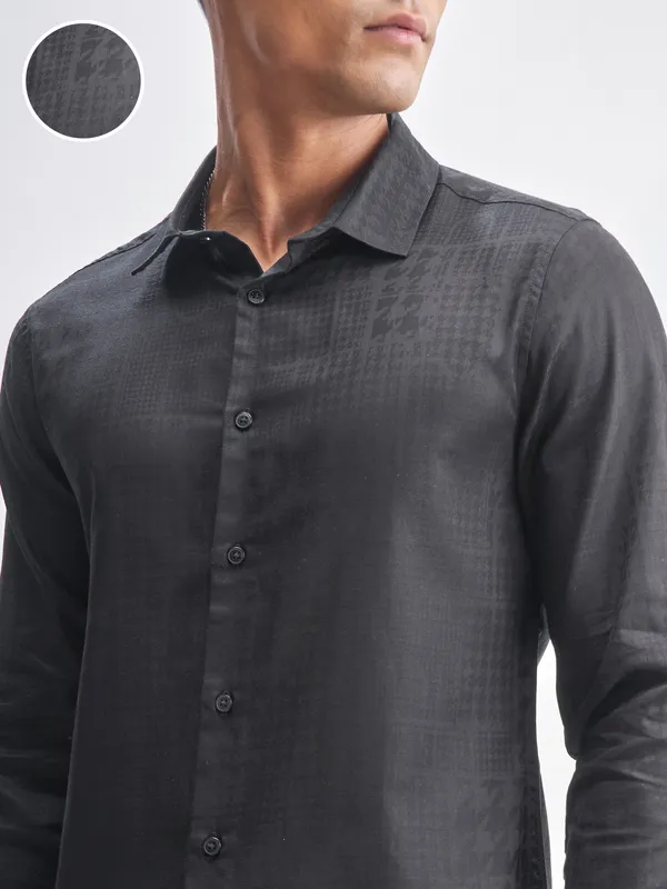 Highlander Men Black Self Design Slim Fit Casual Shirt