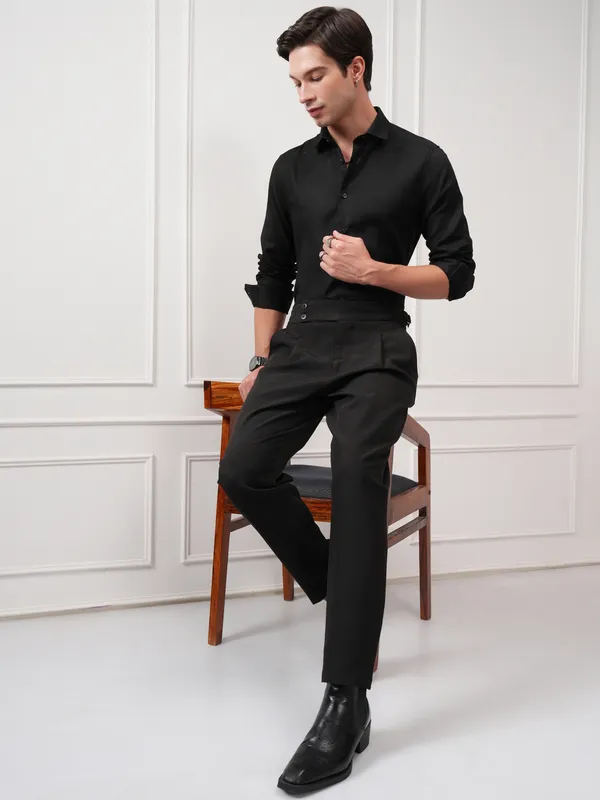 Highlander Men Black Self Design Slim Fit Casual Shirt