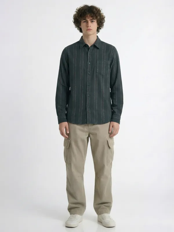 Highlander Men Green Striped Slim Fit Casual Shirt