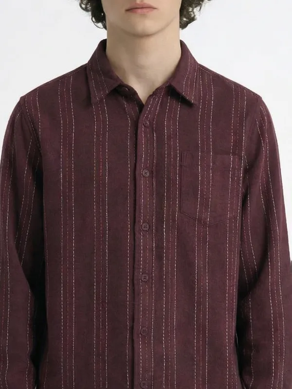 Highlander Men Maroon Striped Slim Fit Casual Shirt