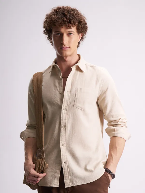 Highlander Men Beige Self Design Slim Fit Casual Shirt