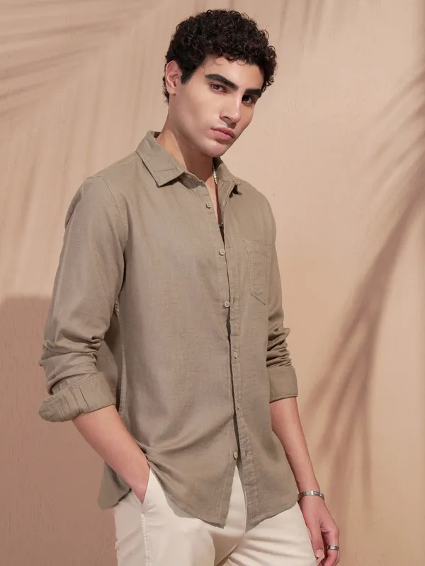 Highlander Men Khaki Self Design Slim Fit Casual Shirt