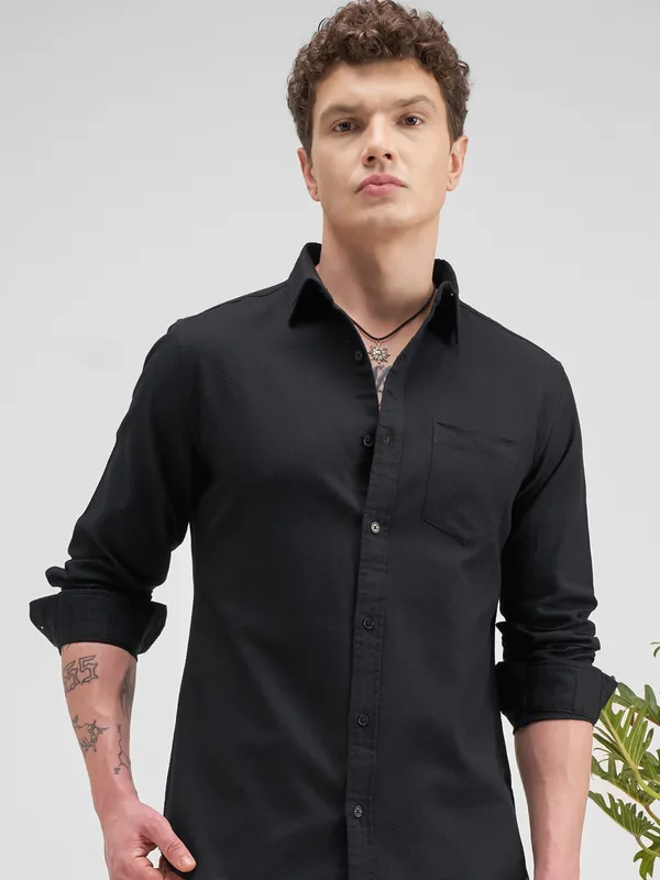 Highlander Men Black Self Design Slim Fit Casual Shirt