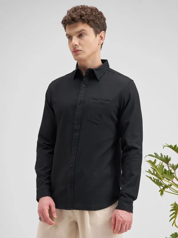 Highlander Men Black Self Design Slim Fit Casual Shirt