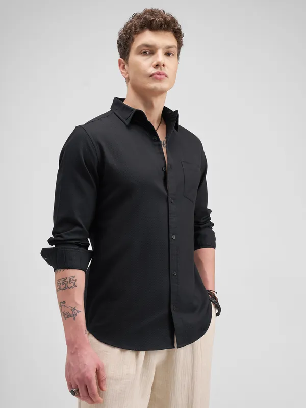 Highlander Men Black Self Design Slim Fit Casual Shirt