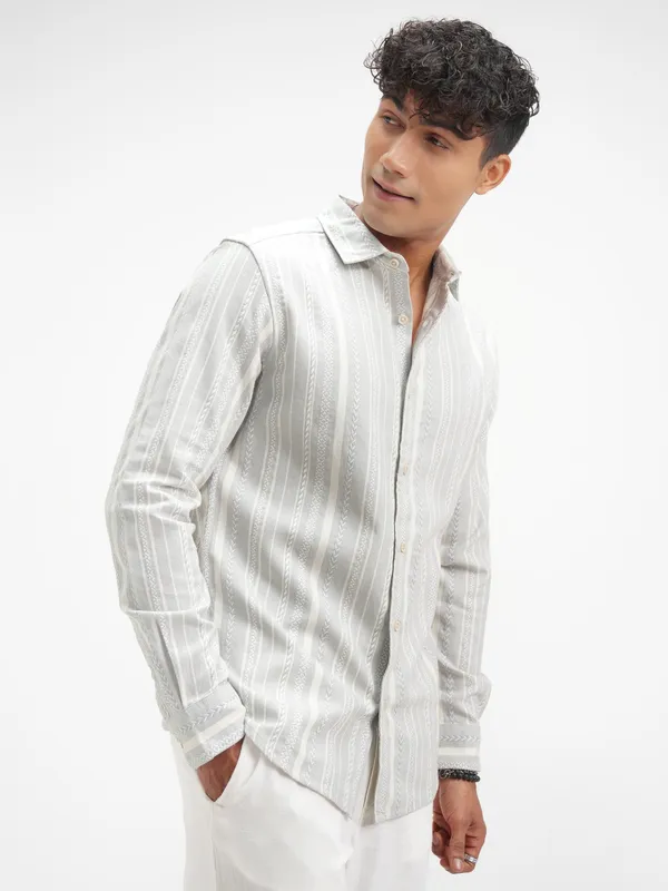 Highlander Men Grey Striped Slim Fit Casual Shirt